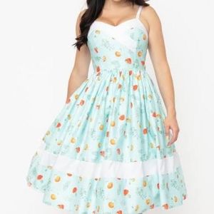 Unique Vintage blue and white mushroom dress in size 5X/26